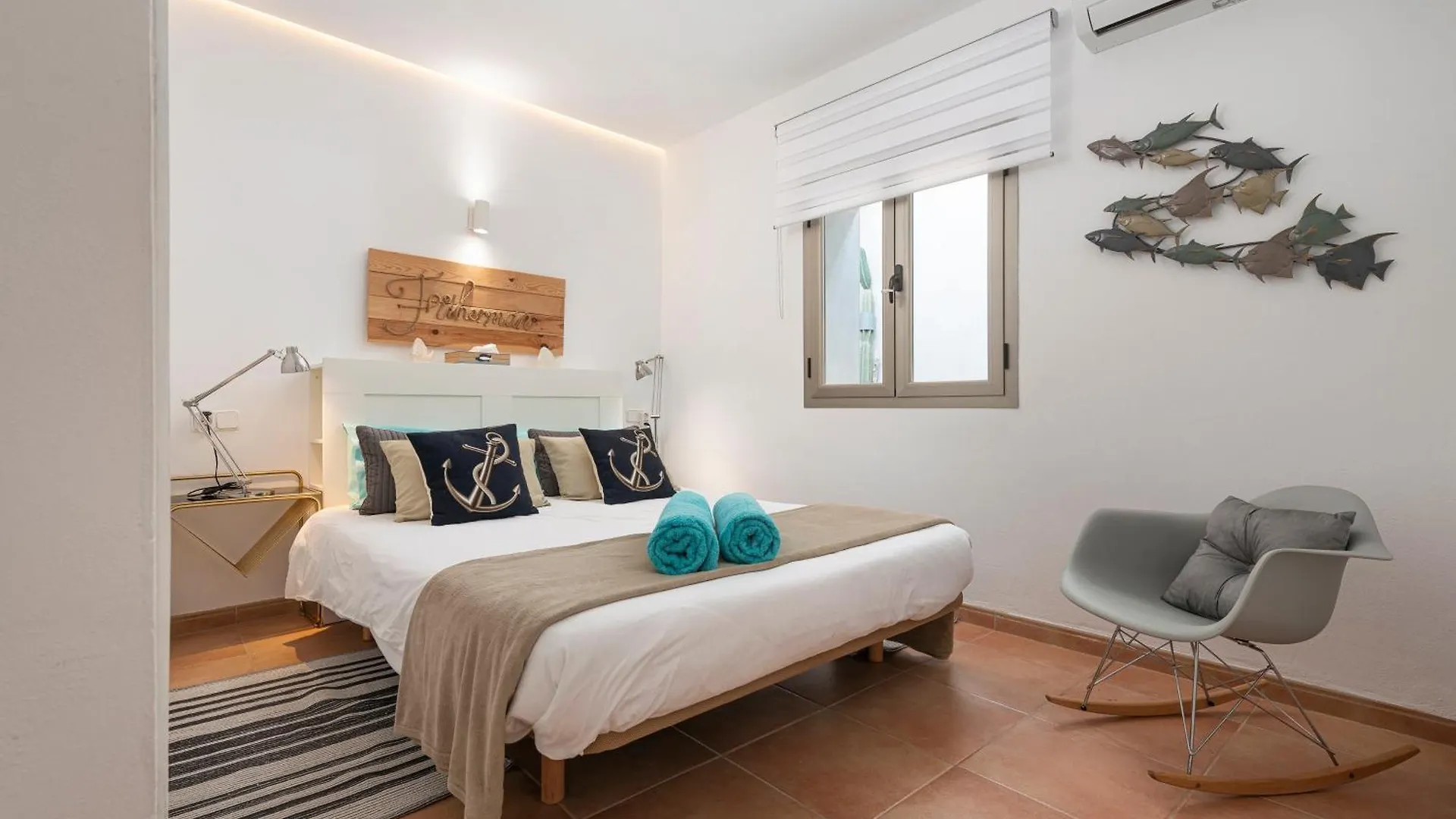 Cas Carbon3R-Stunning Ground Floor In Front Of The Sea Daire Alcudia