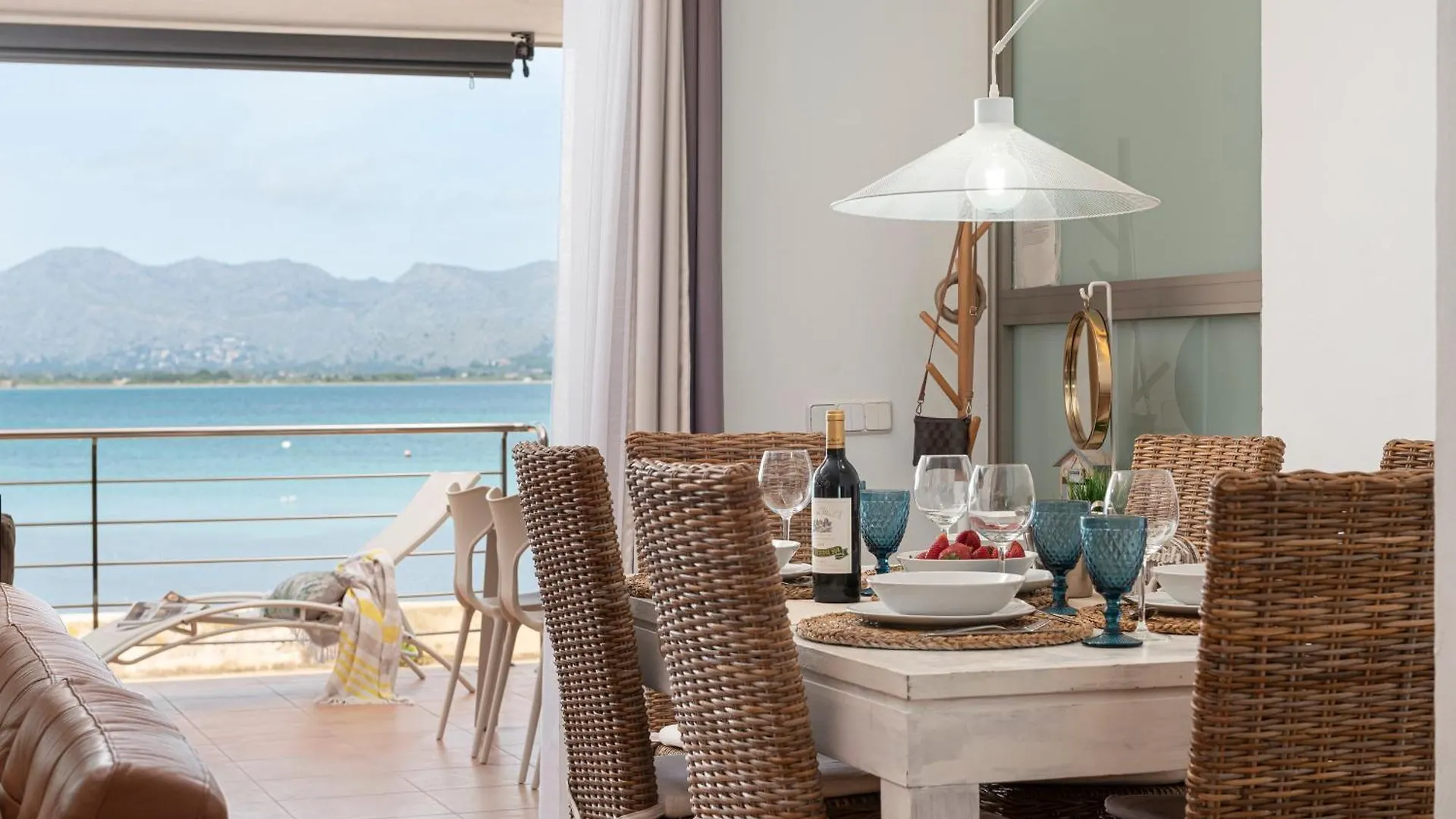 דירות אלקודיה Cas Carbon3R-Stunning Ground Floor In Front Of The Sea ספרד